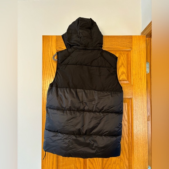 Zara Oversized Puffer Vest - Picture 9 of 9